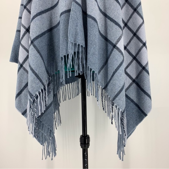 Lancioni 1973 NWT Blue Plaid Wool Blend Fringed Shawl, One Size - Picture 3 of 15